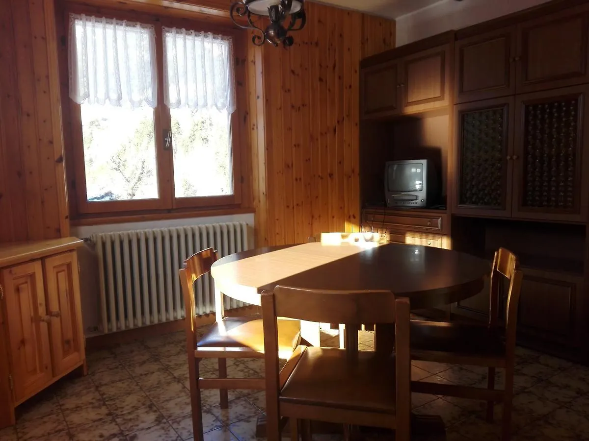 Chalet Bianco Premadio 0*,